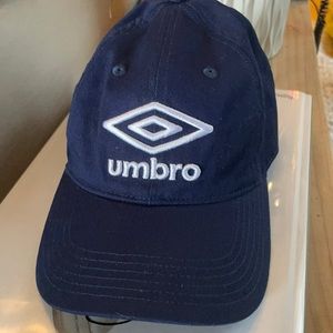 Umbro navy hat